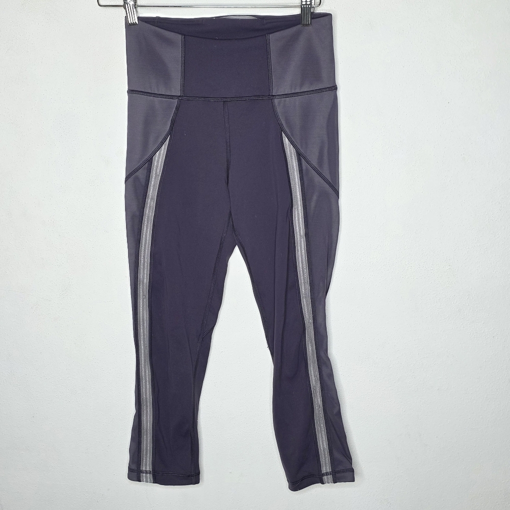 Lululemon Power Lines Leggings Womens Size 6 Purple Cropped Tight 21"